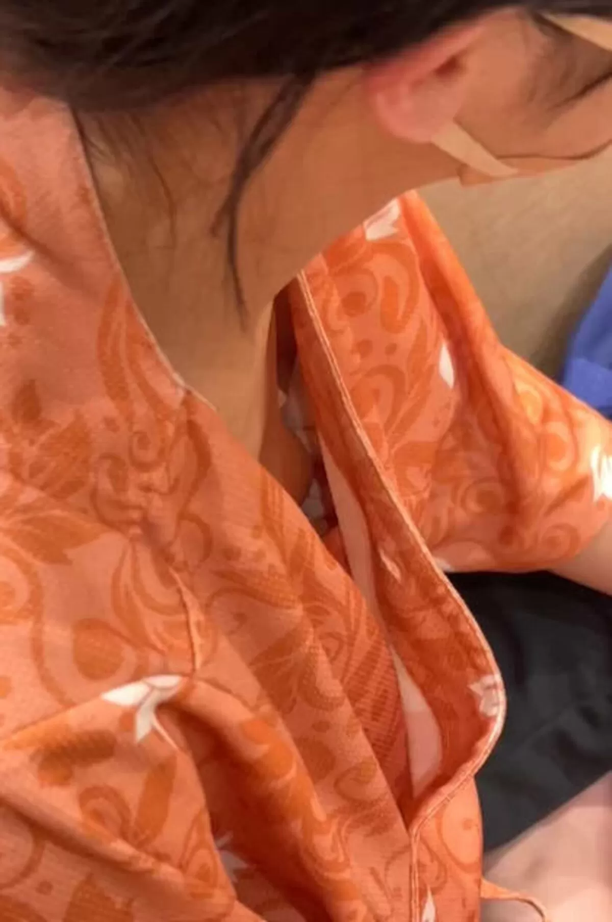 【盗撮 貧乳】ちっぱいを隠し撮り!スッカスカだから丸見えだよぉ004