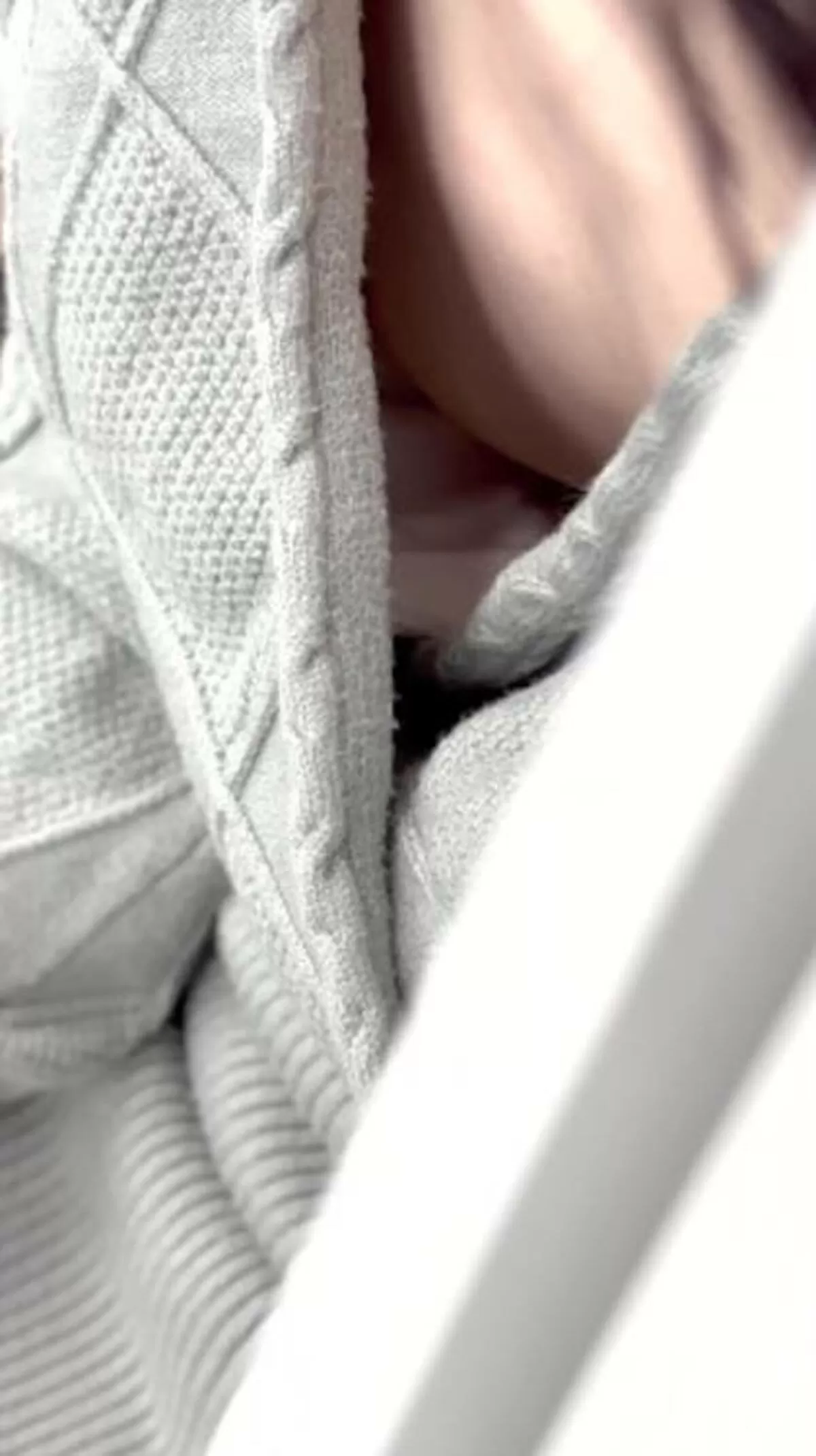 【盗撮 貧乳】ちっぱいを隠し撮り!スッカスカだから丸見えだよぉ013