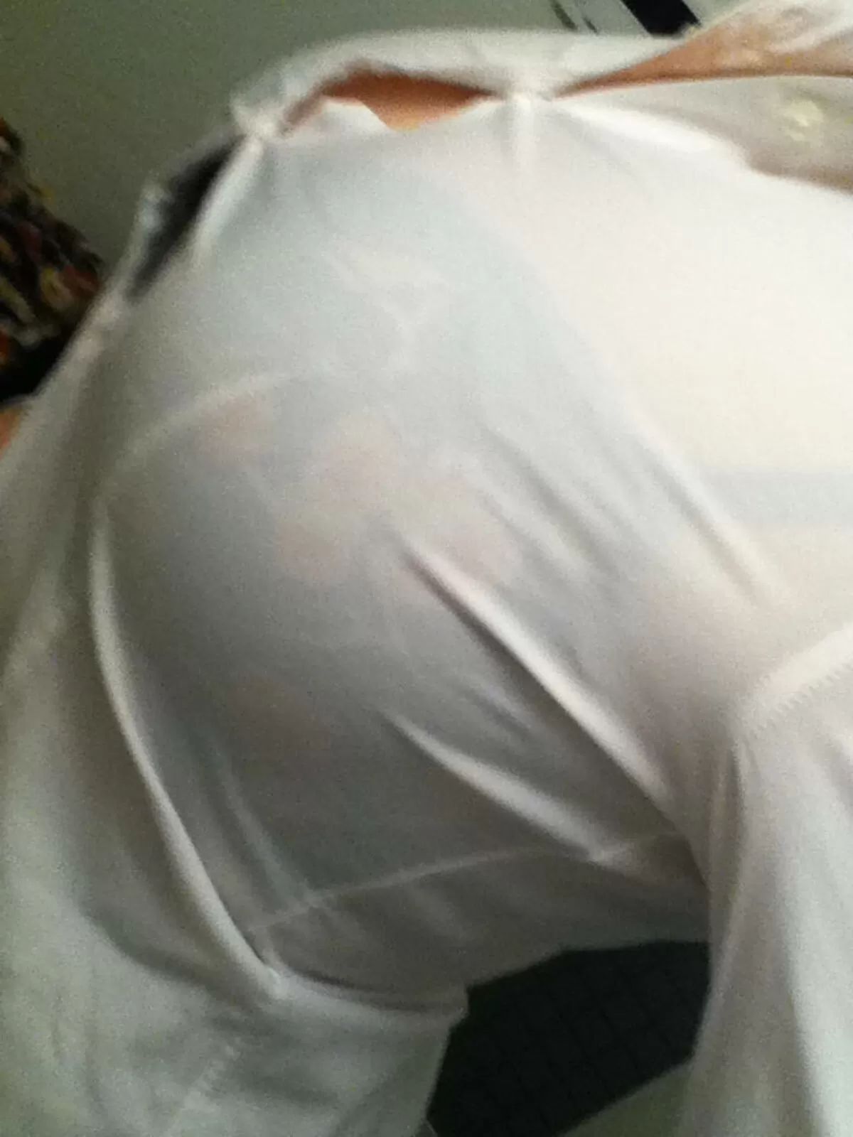 巨乳素人のスーツエロ画像024