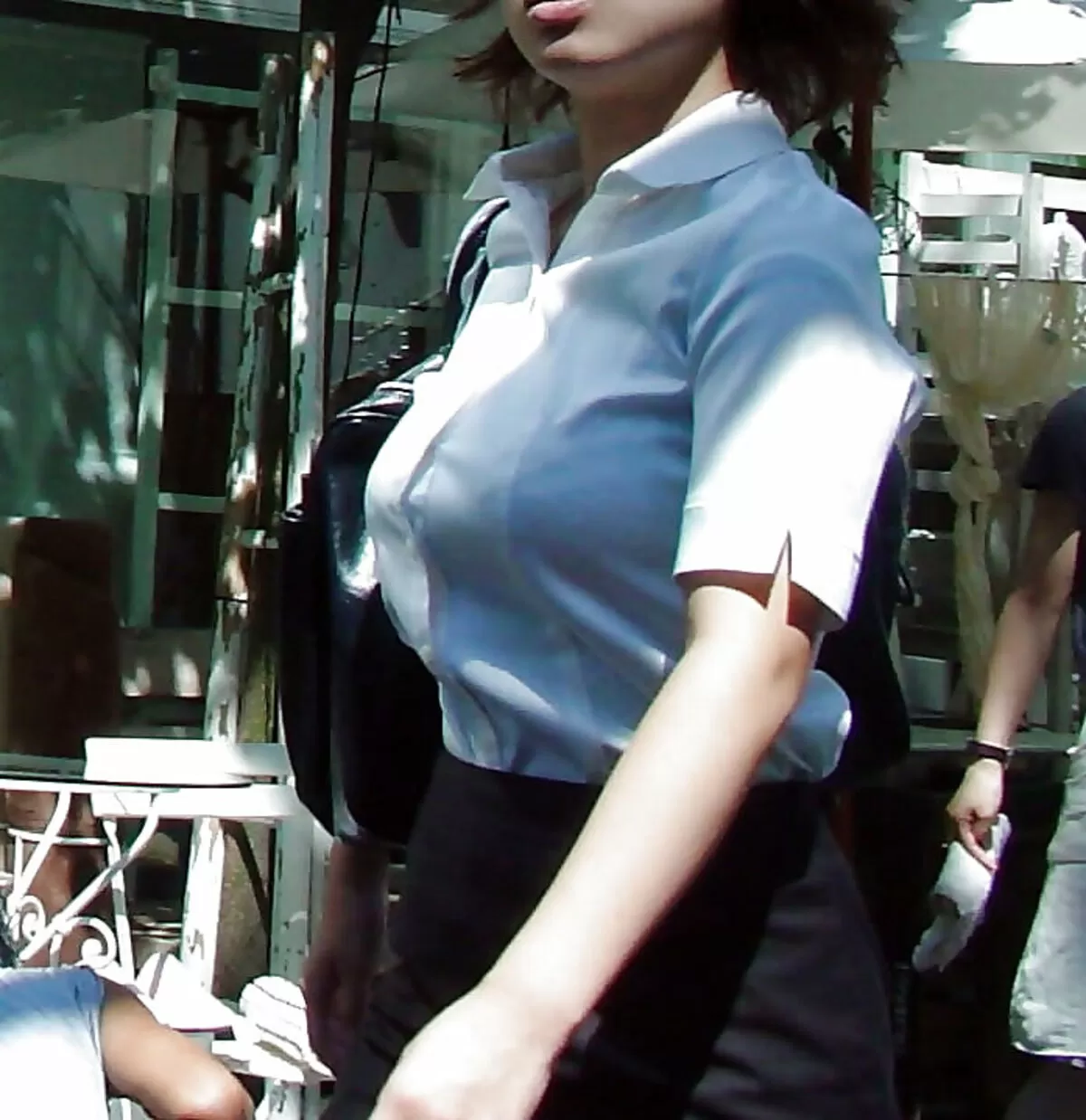 巨乳素人のスーツエロ画像069