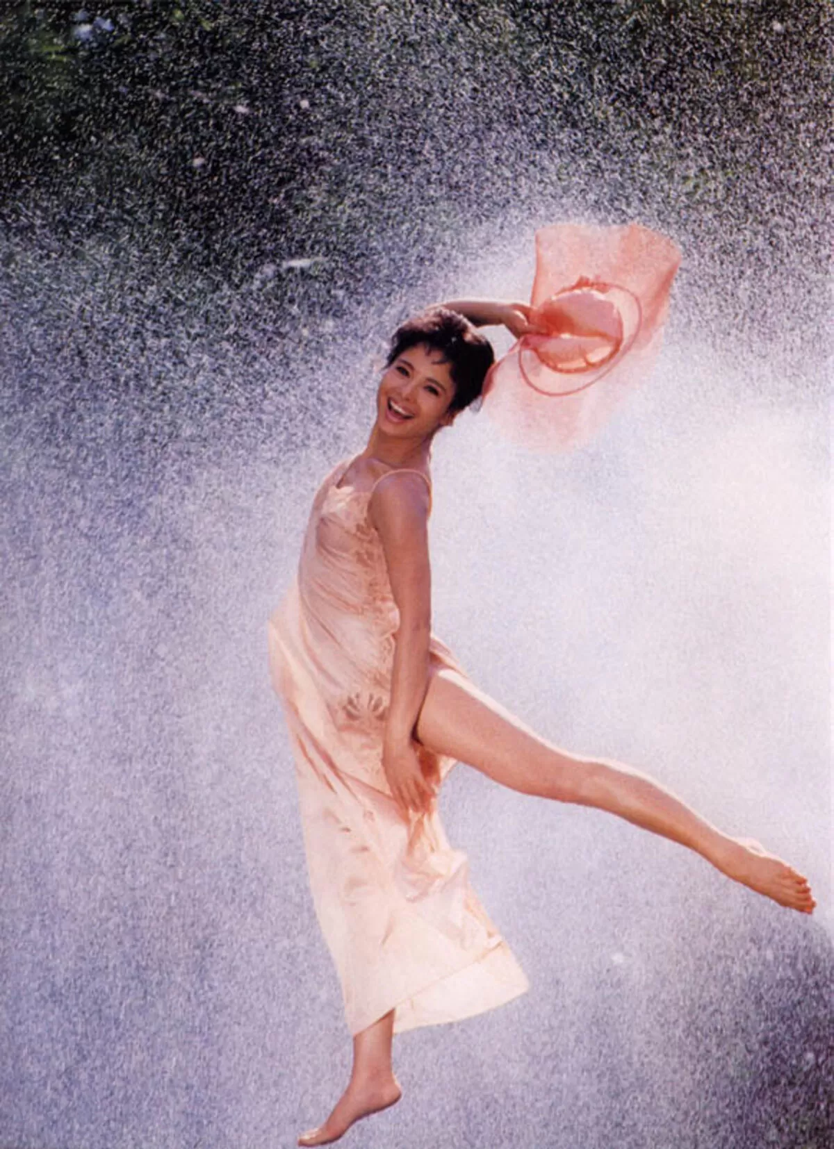 由美かおるエロ画像010