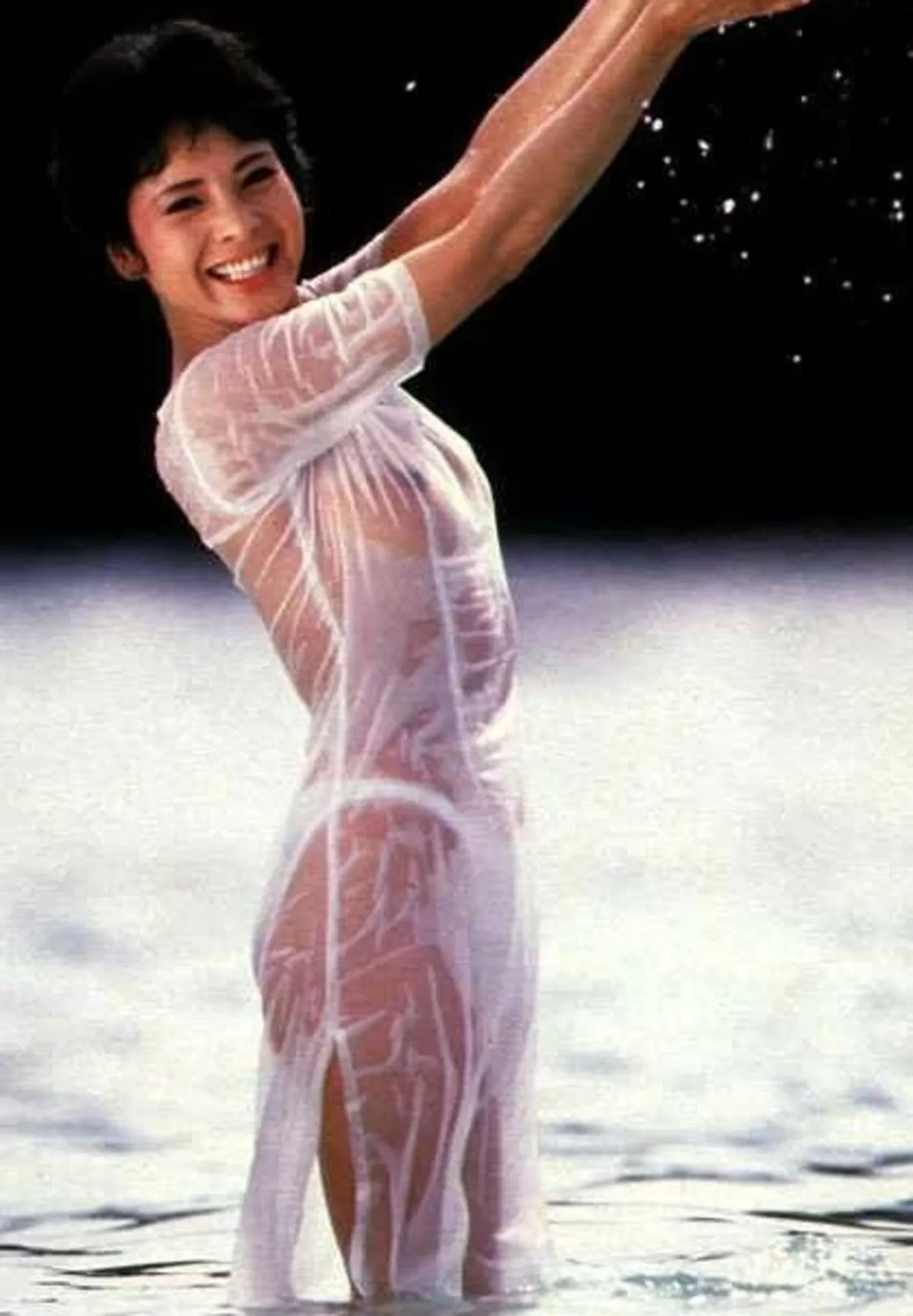 由美かおるエロ画像071