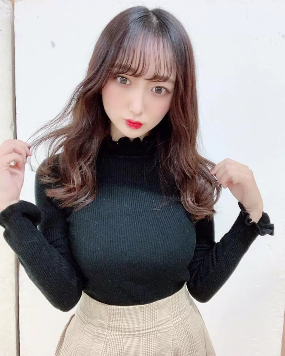 着衣爆乳のエロ画像127