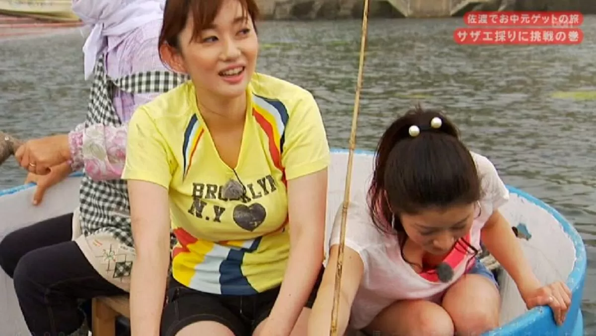 テレビ胸チラエロ画像069