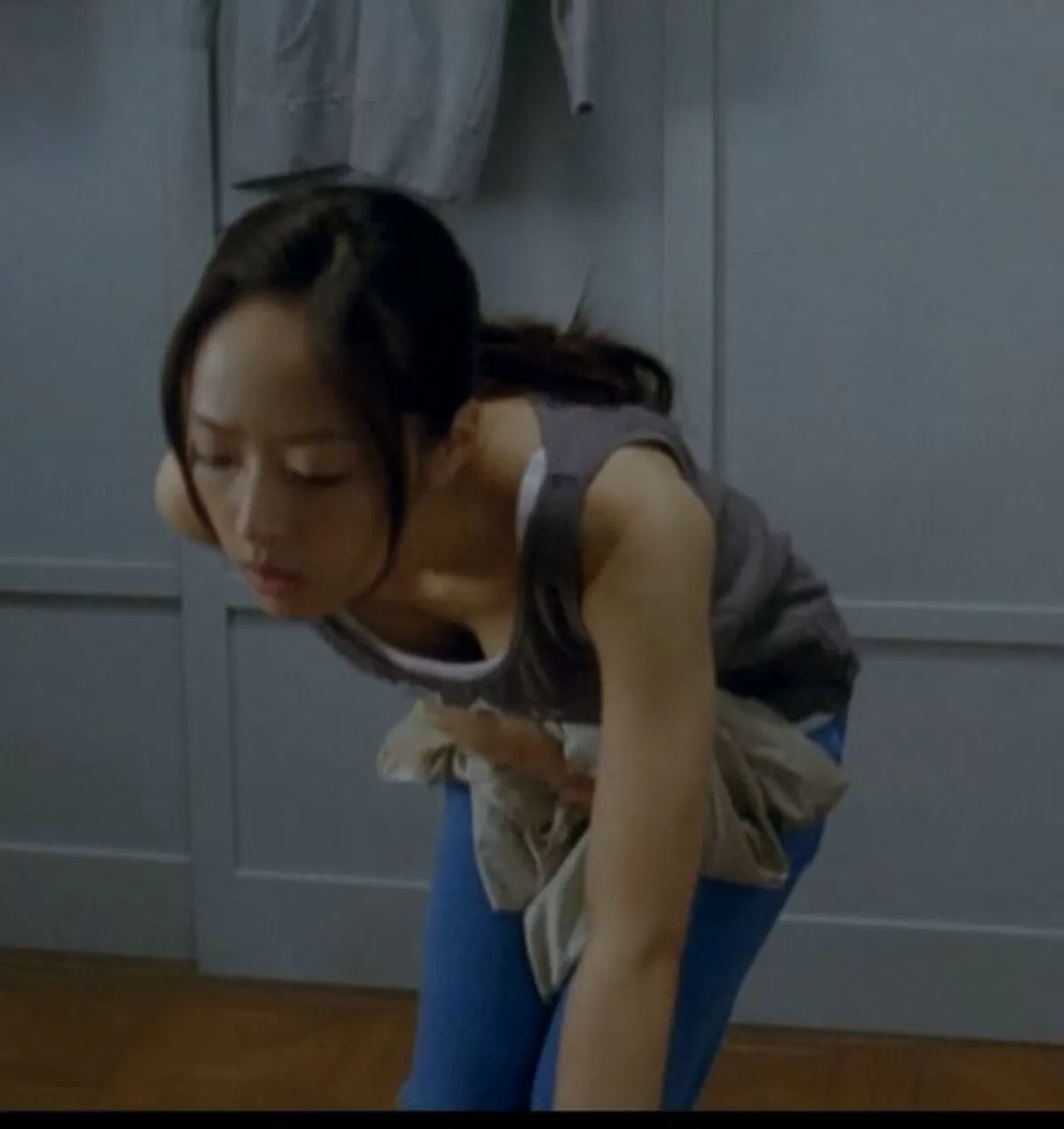 テレビ胸チラエロ画像170