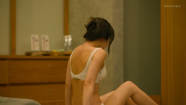 【画像】実写ドラマうちの会社の小さい先輩の話のサウナ回がエロすぎる！007