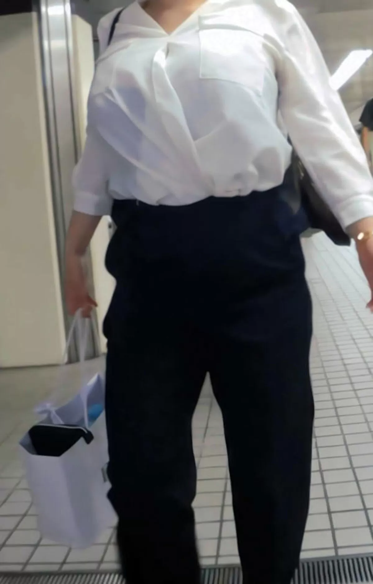 街で見かけた野生のデカ乳スナップショット045