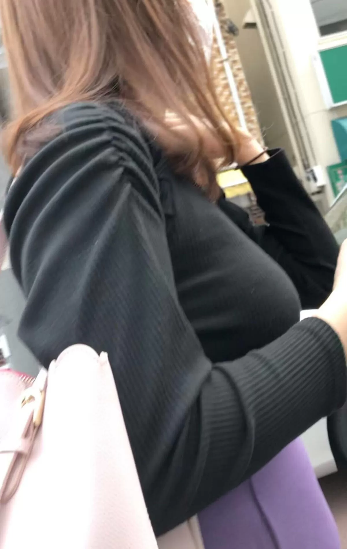 街で見かけた野生のデカ乳スナップショット049