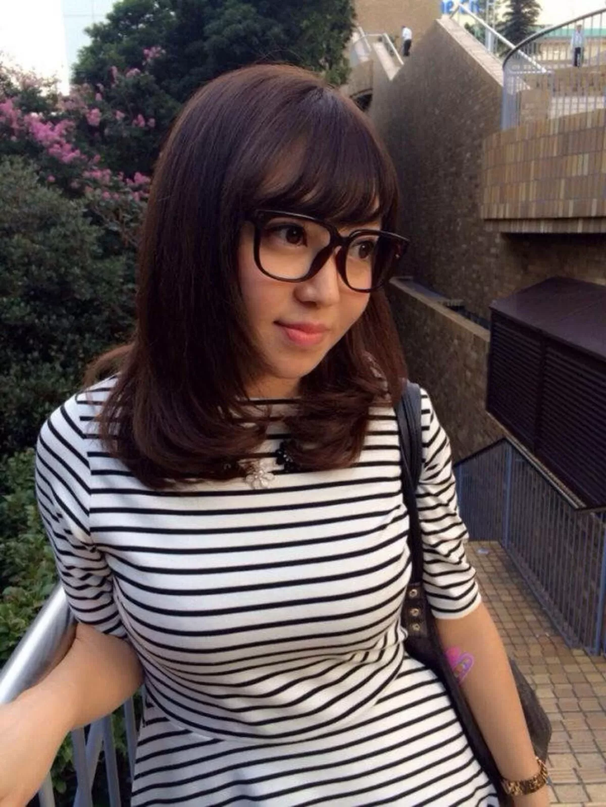 ボーダー柄の着衣おっぱいエロ画像41枚028