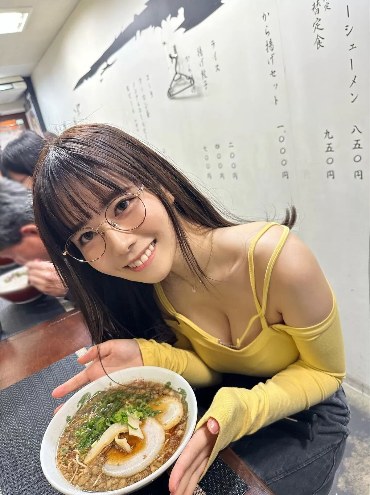 東雲うみエロ画像401