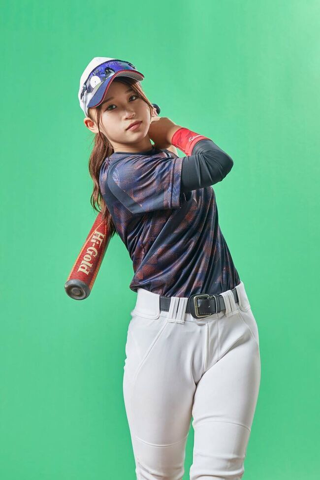 【画像】イチローを打ち取った元高校野球女子、グラビアで水着姿を披露003