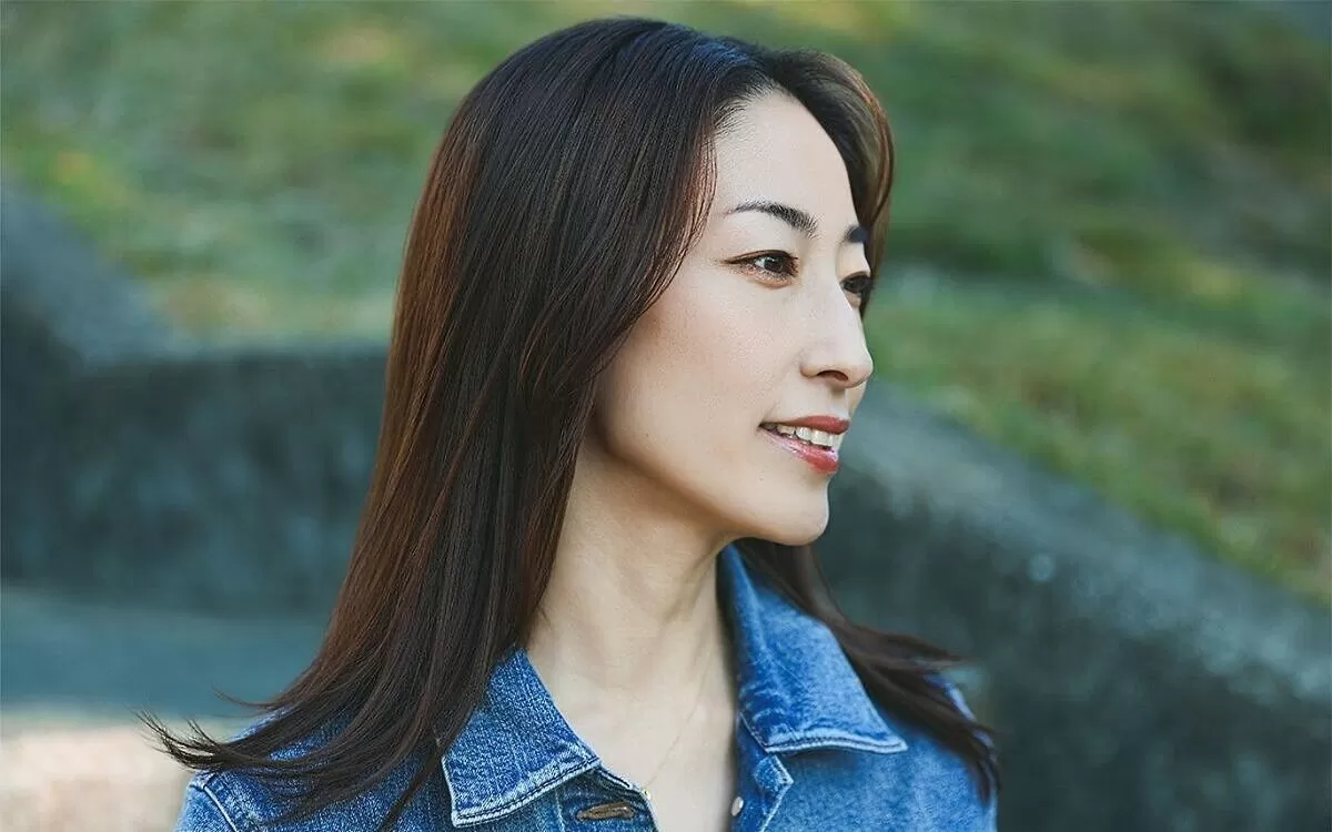 【レジェンドグラドル】佐藤寛子、今なお色褪せない極上ボディと大人の色気が凄すぎる011