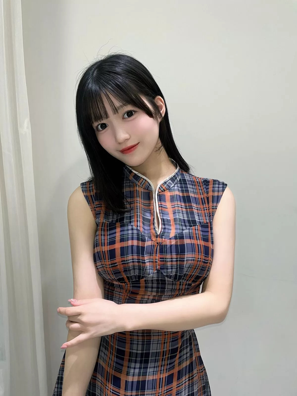 【画像+動画】正統派グラドル赤間四季、10代最後のグラビアで大人セクシーなおっぱいボディを大胆披露！010