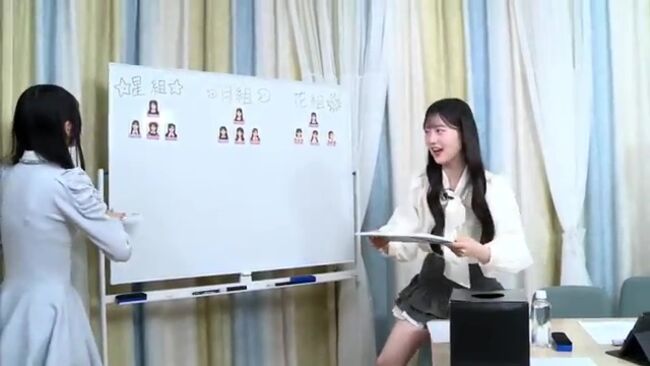 【画像+動画】AKB48佐藤綺星、生配信でブラジャーがくっきりと浮き出てしまう010