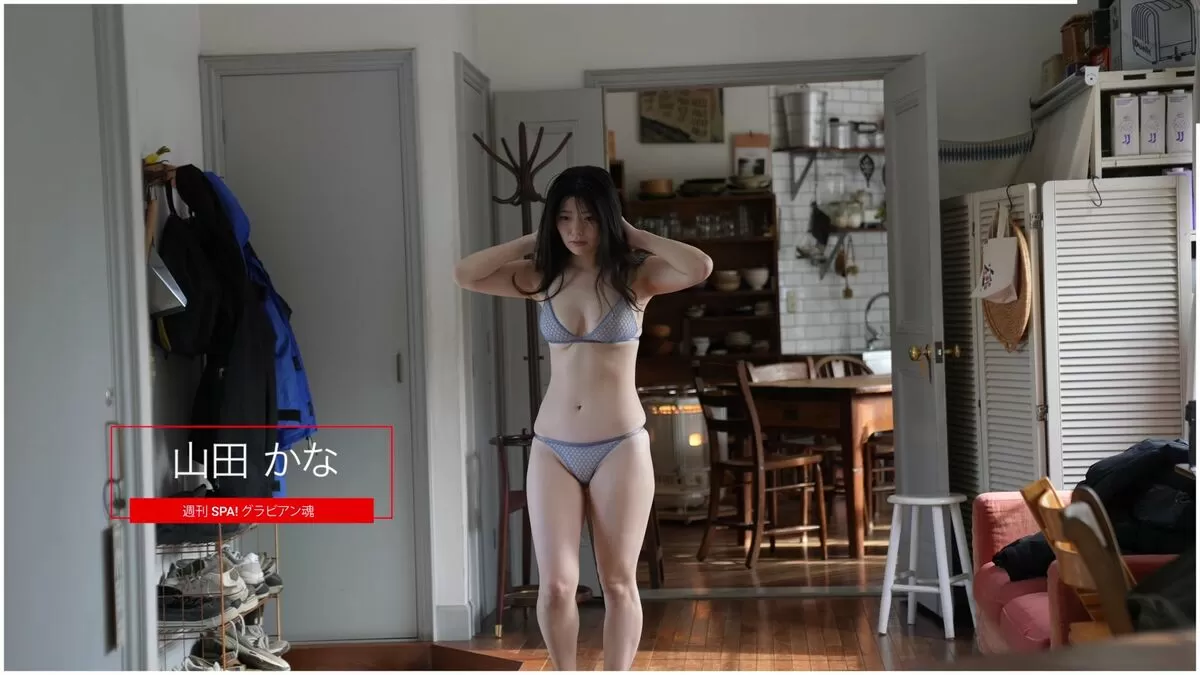 【画像+動画】グラドル山田かな(30)、ガードレールでパンチラ事故を起こしてしまう024