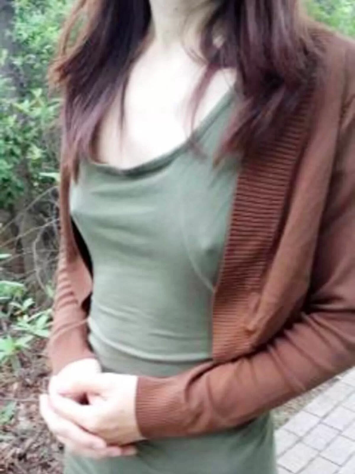 着衣越し乳首エロ画像156