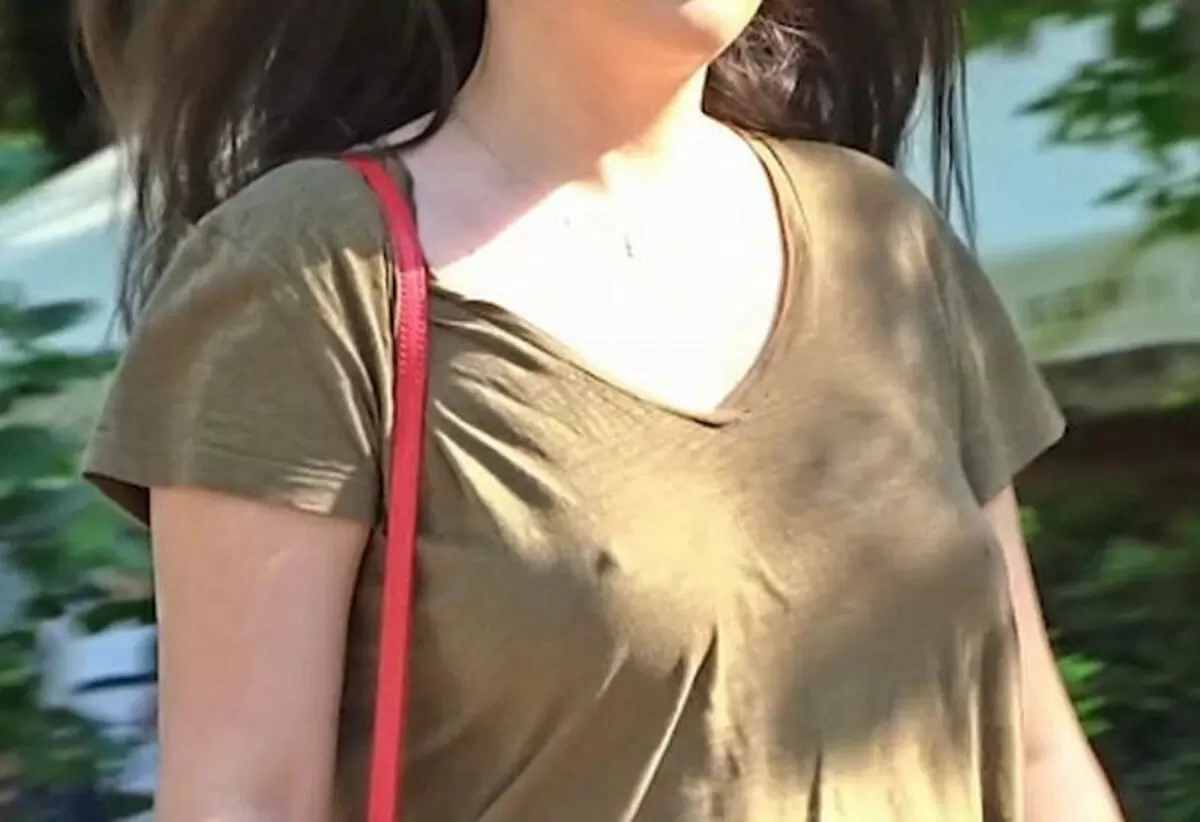 着衣越し乳首エロ画像164