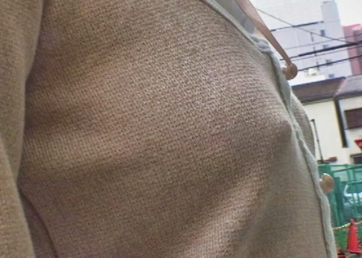 着衣越し乳首エロ画像165