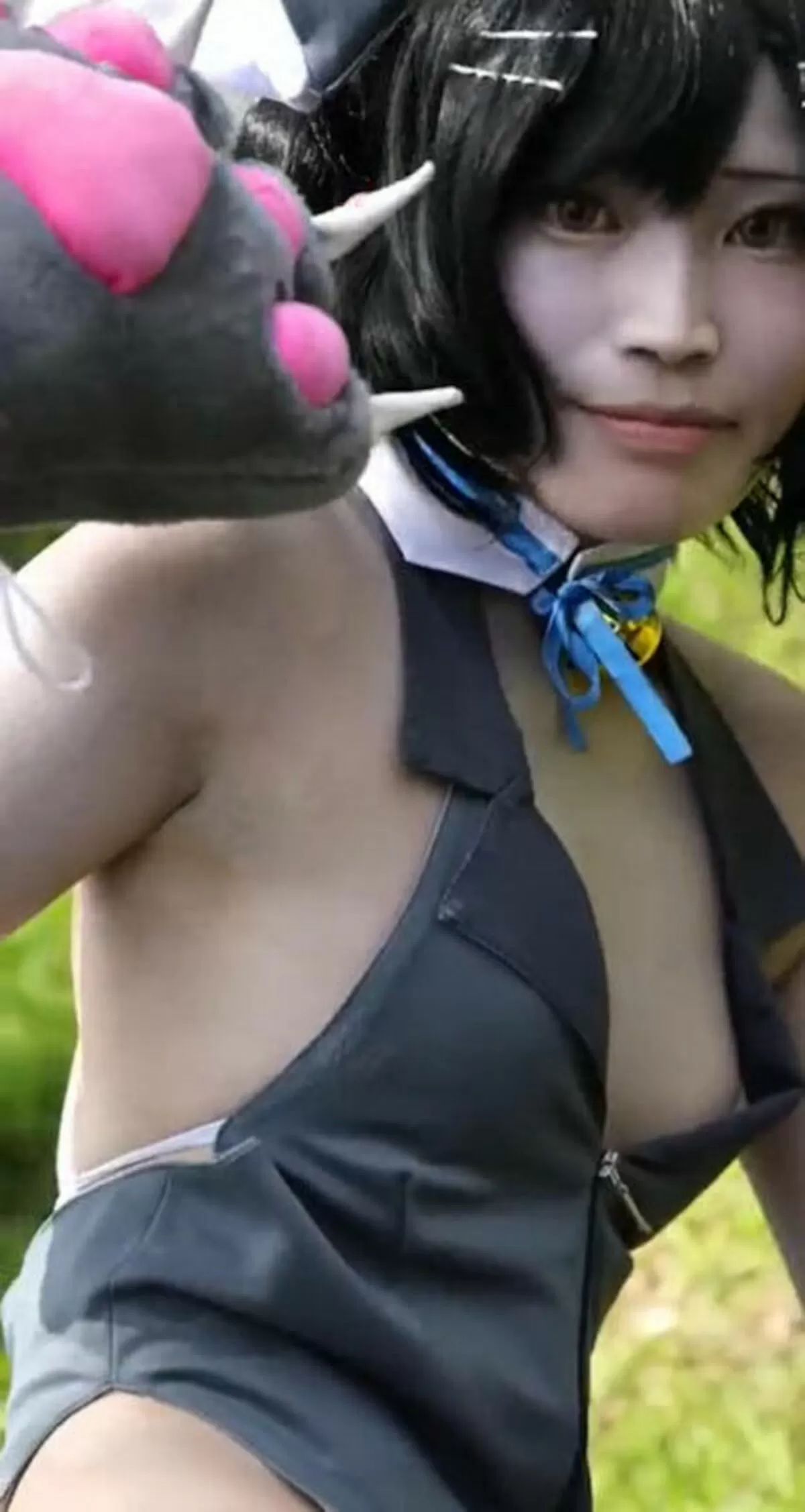 コスプレ胸チラエロ画像097
