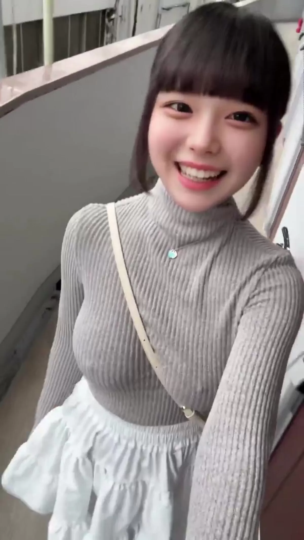 【画像+動画】グラドル日下部ほたる、X自撮りでノーブラパイスラ乳首浮きがプルプル過ぎる！002