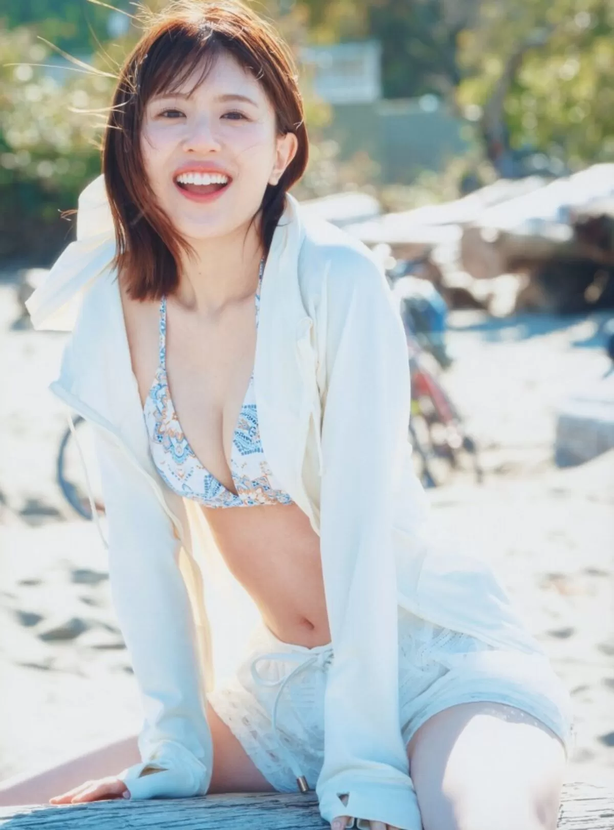 松田好花エロ画像007