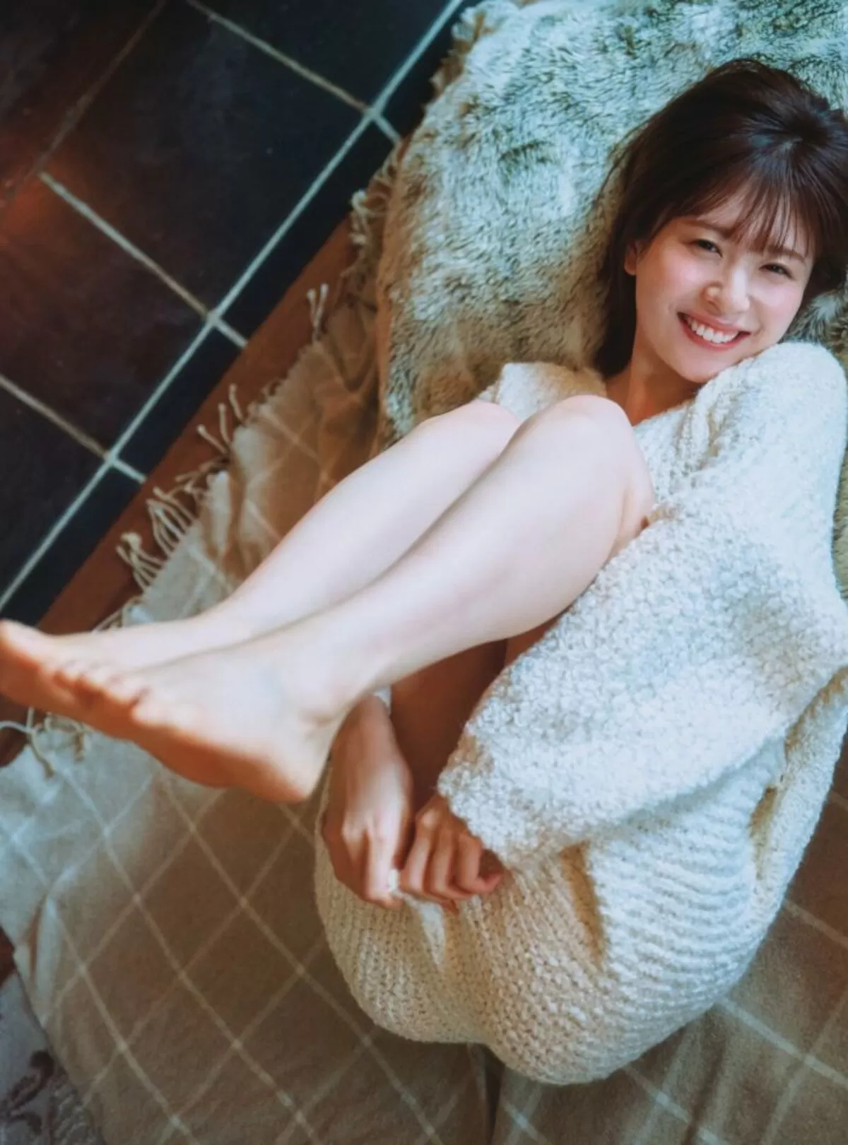 松田好花エロ画像011
