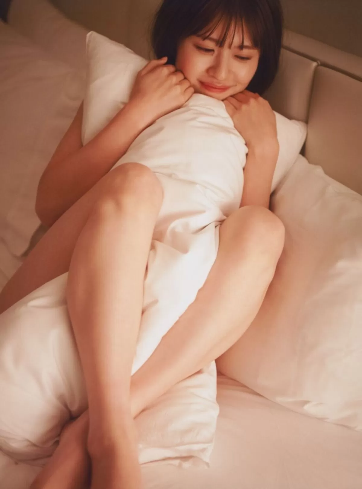 松田好花エロ画像030