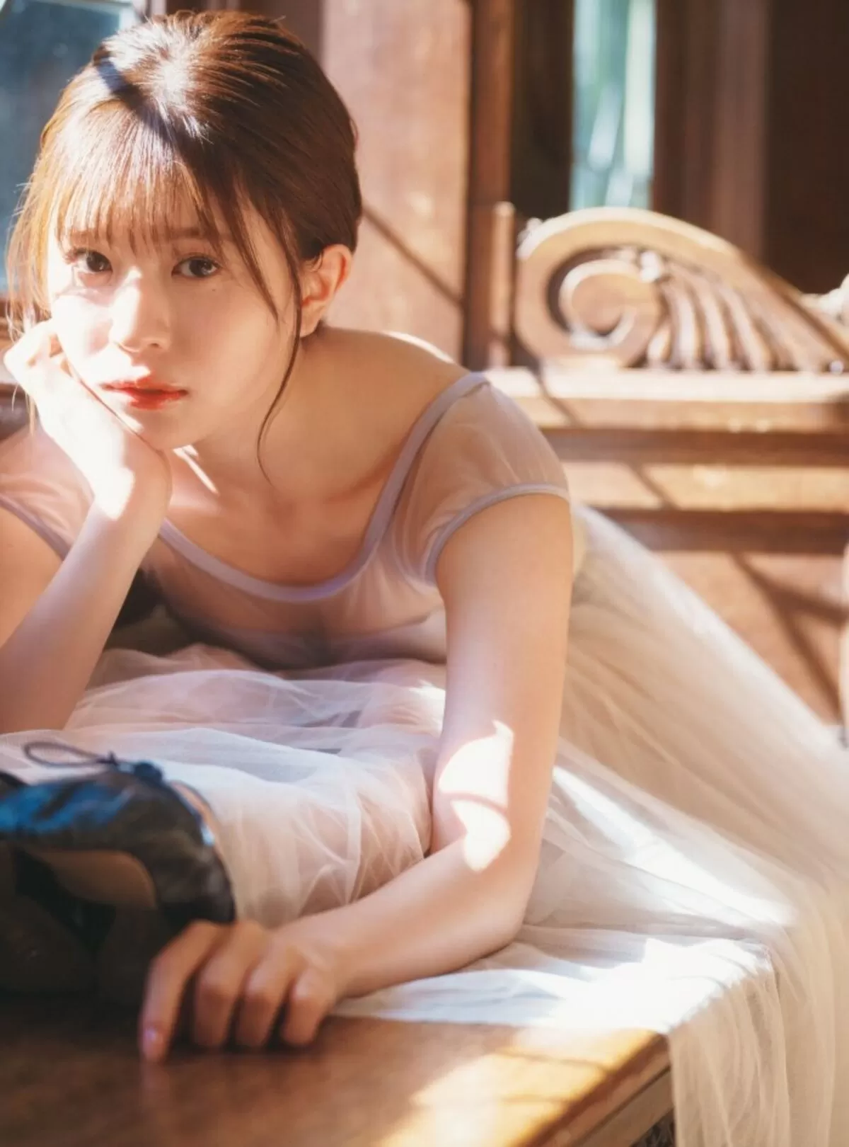 松田好花エロ画像031
