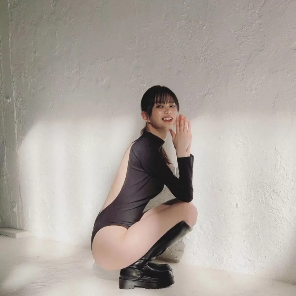 松平璃子エロ画像023