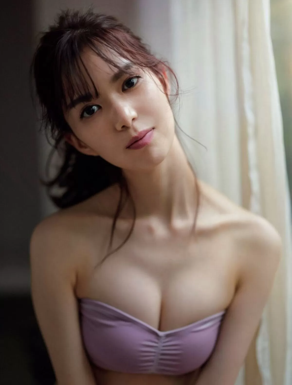 松平璃子エロ画像059
