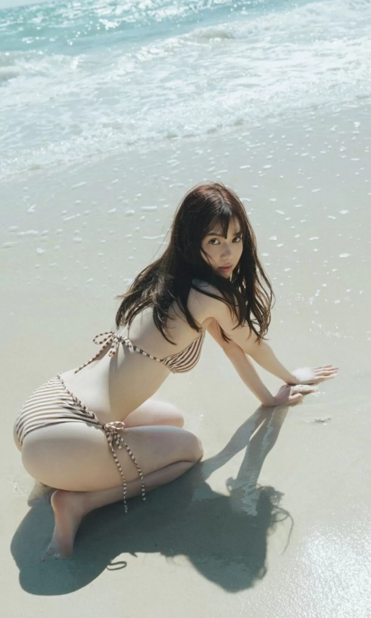 松平璃子エロ画像079