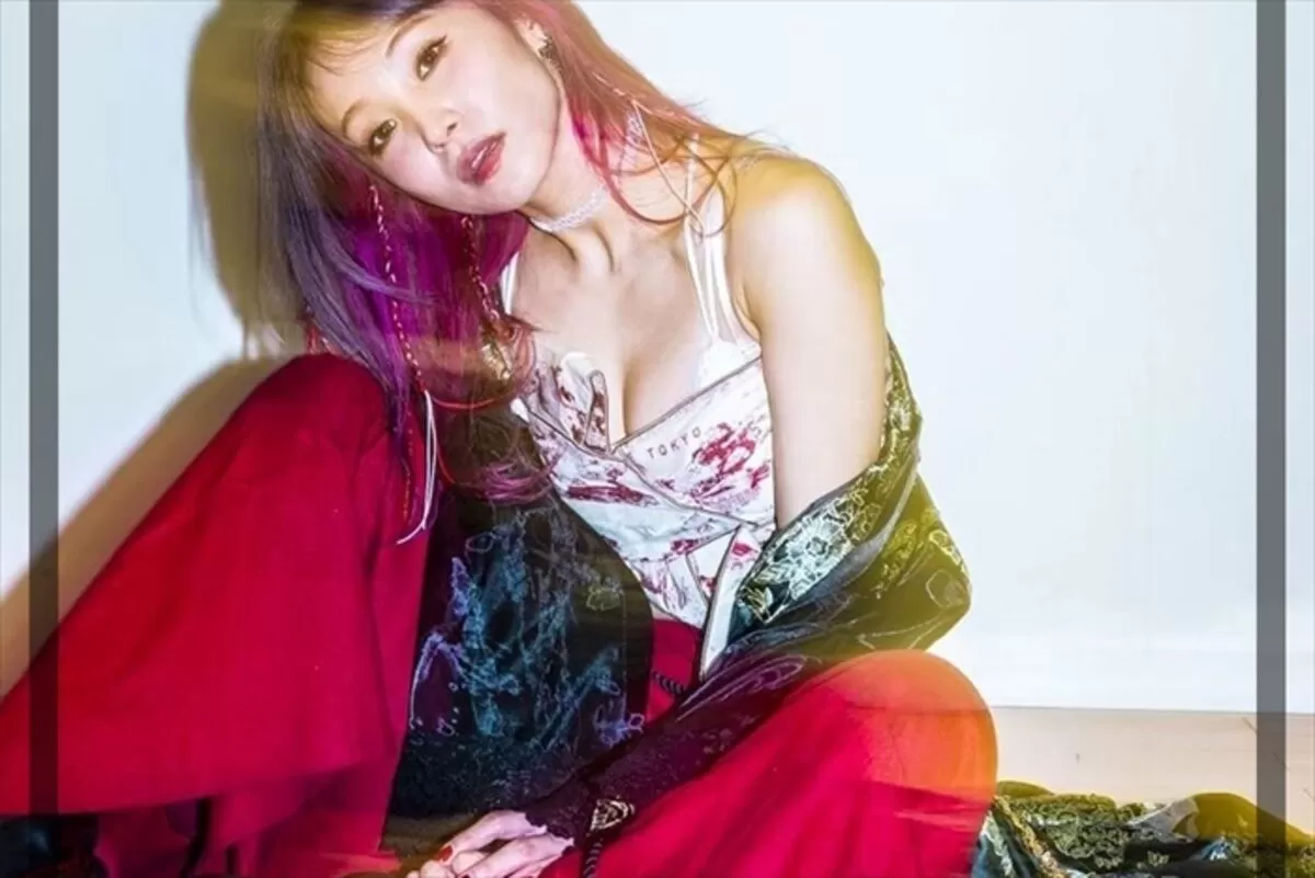 LiSAエロ画像022