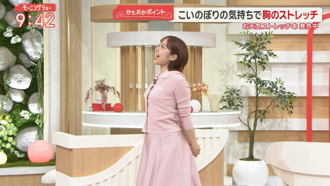 【画像】羽鳥慎一モーニングショー 松岡朱里アナのブラチラ疑惑と胸反らし強調おっぱいがあざとすぎる001