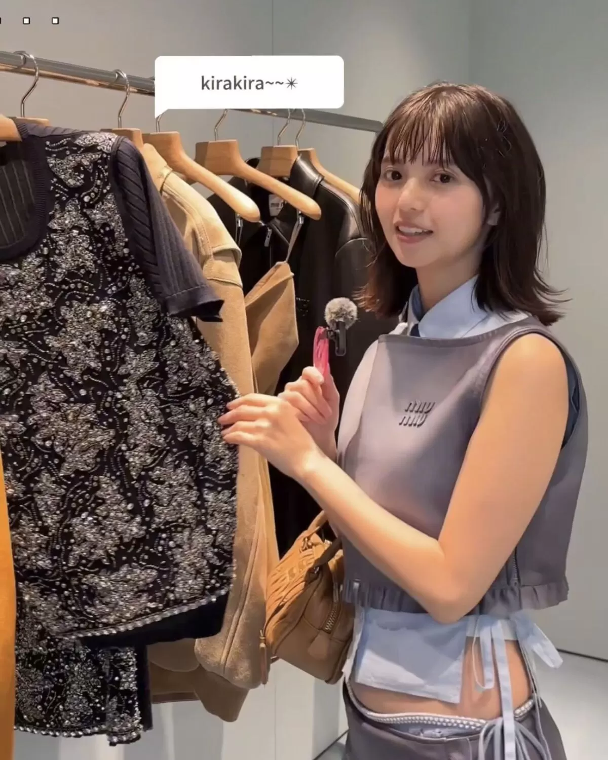 【画像】元乃木坂46齋藤飛鳥、MIU MIUの見せ紐ショーツ姿が話題に006
