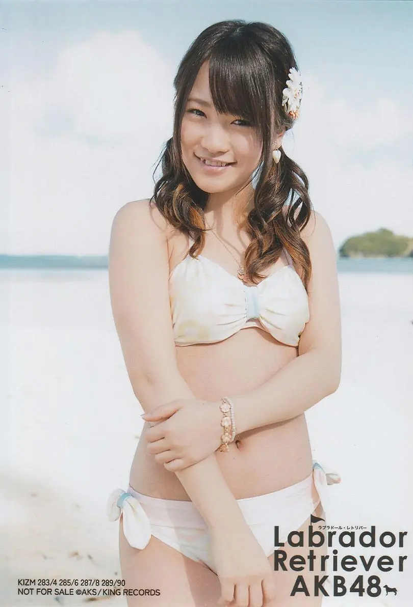 川栄李奈さんの人妻おっぱいを視姦しよう!!063