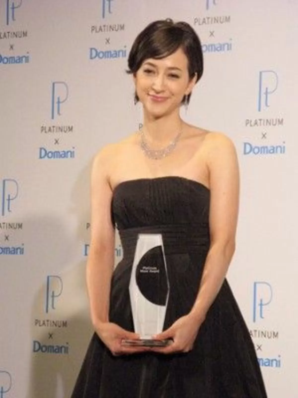 滝川クリステルのおっぱいから母乳が出ることを考えただけで前屈み不可避!!007