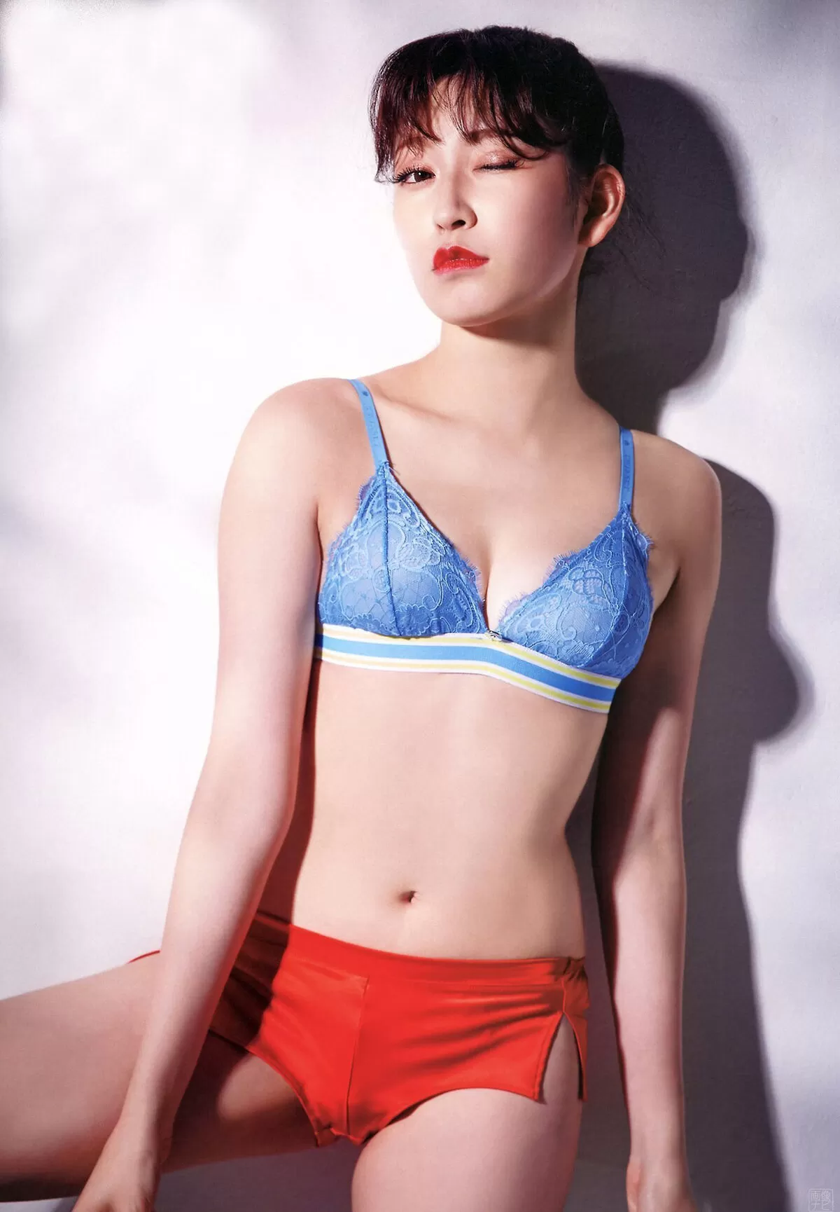 吉田朱里エロ画像112