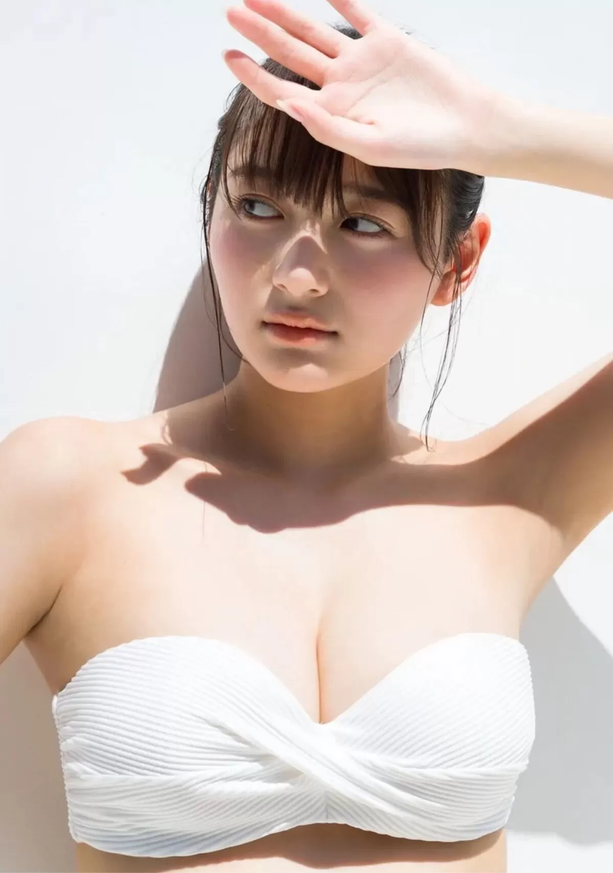 AKB48の水着エロ画像018