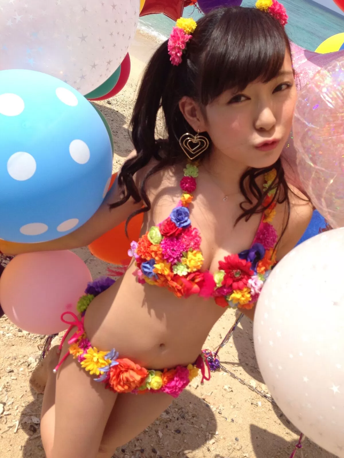AKB48の水着エロ画像094