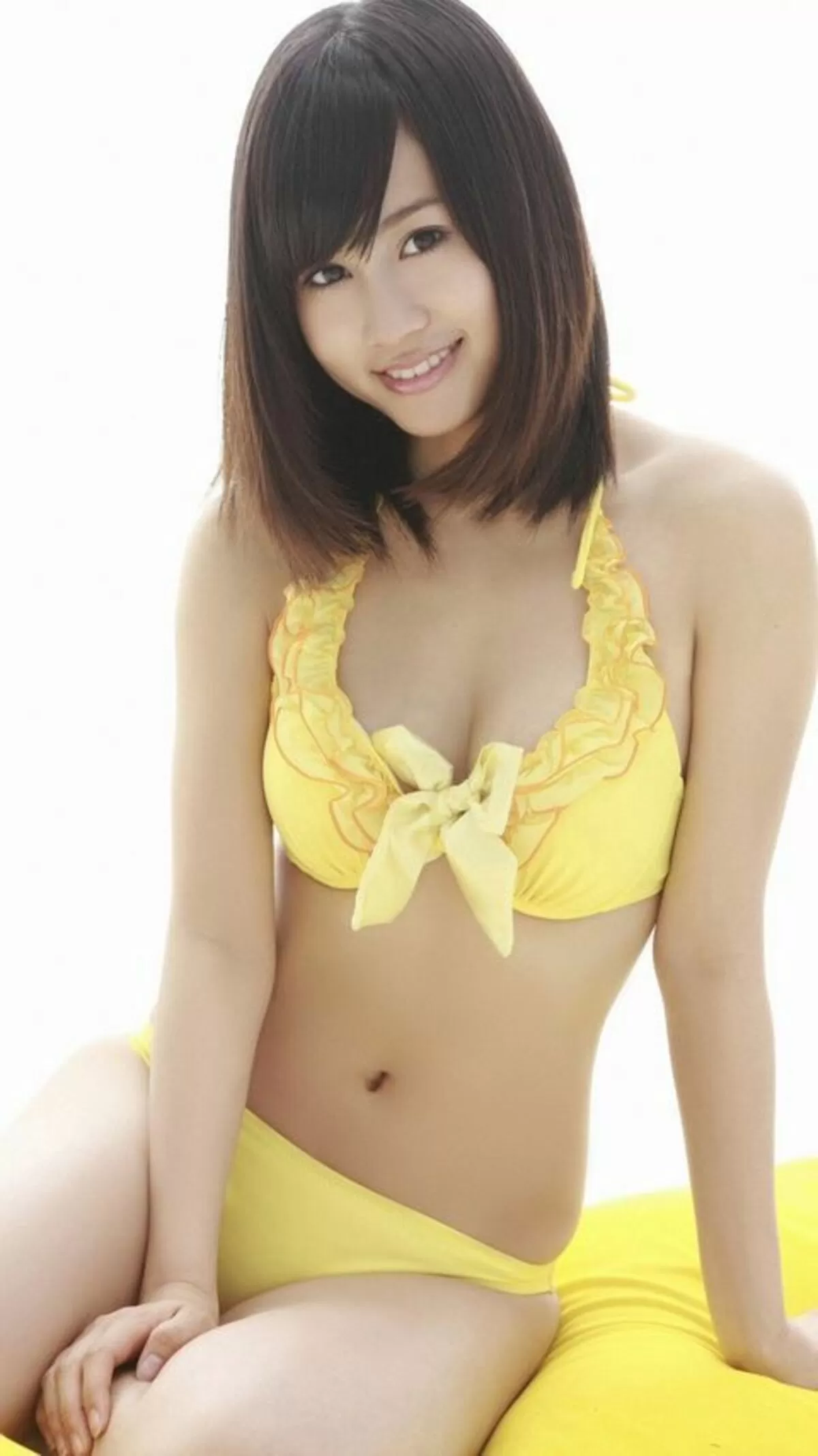 AKB48の水着エロ画像124