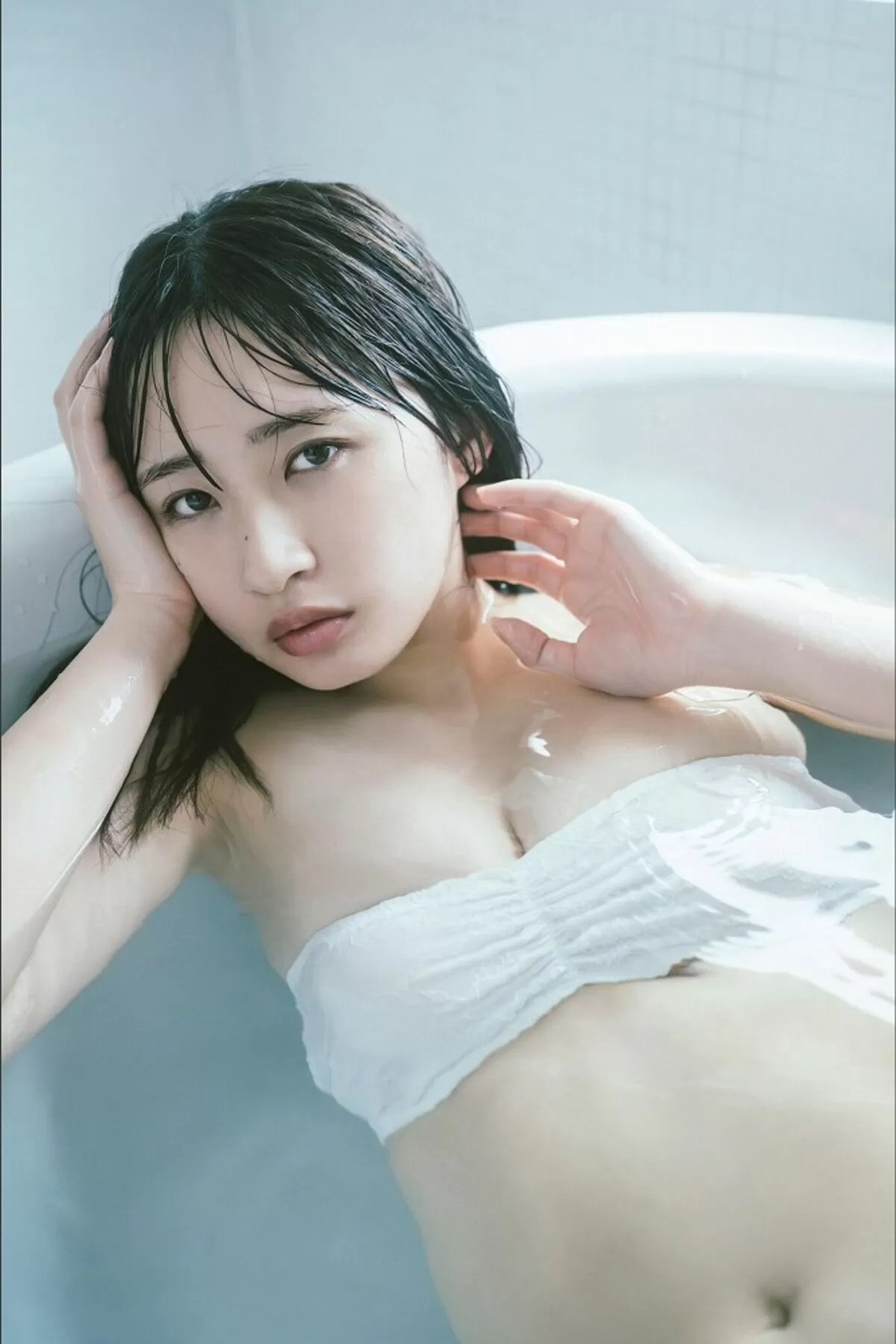 松本日向エロ画像068
