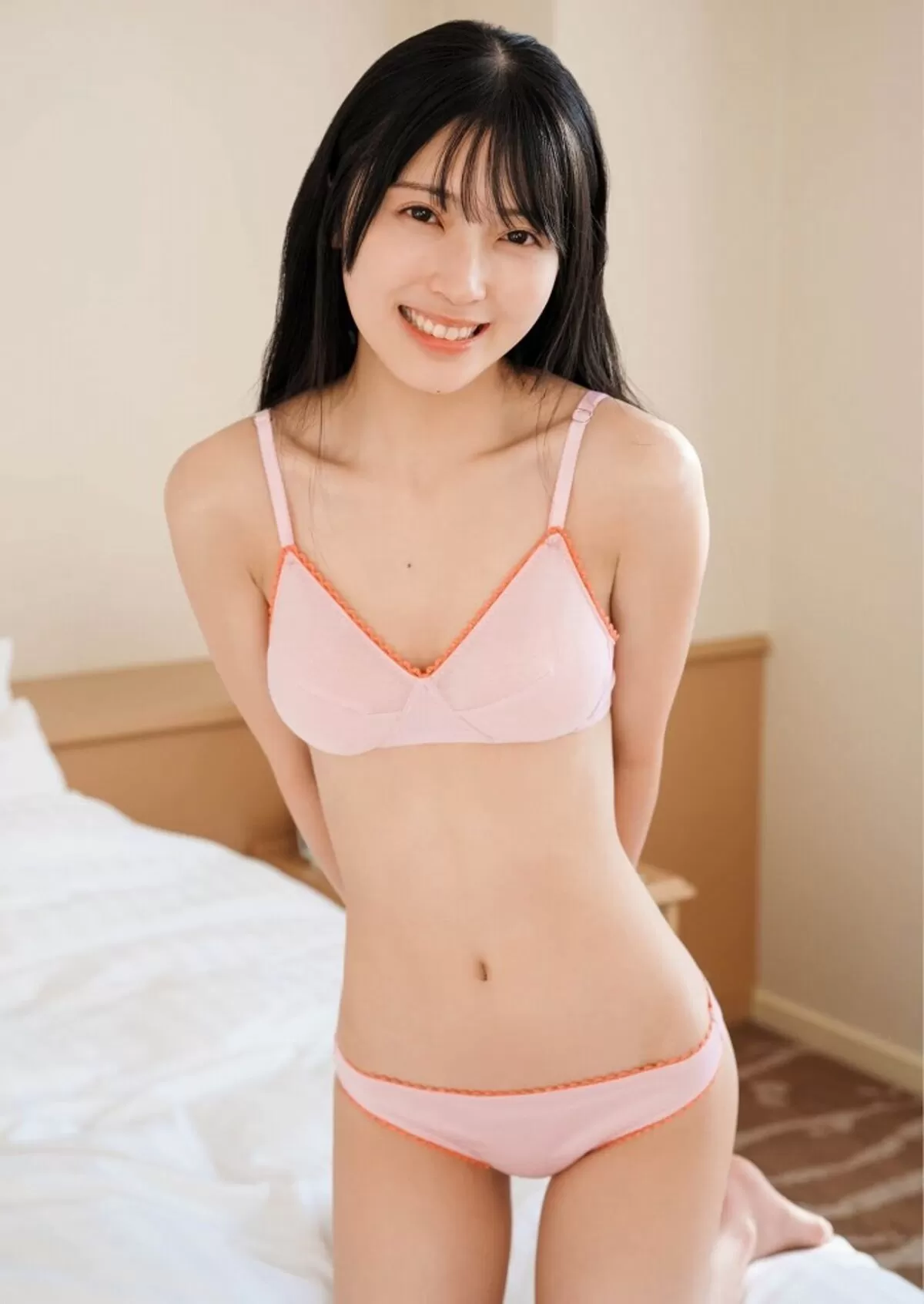 佐藤綺星エロ画像008