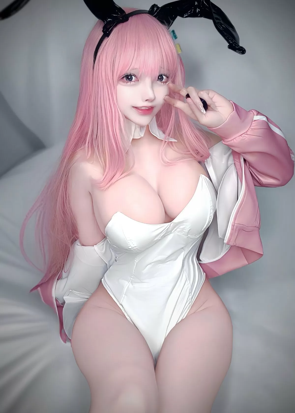 コスプレ巨乳エロ画像122