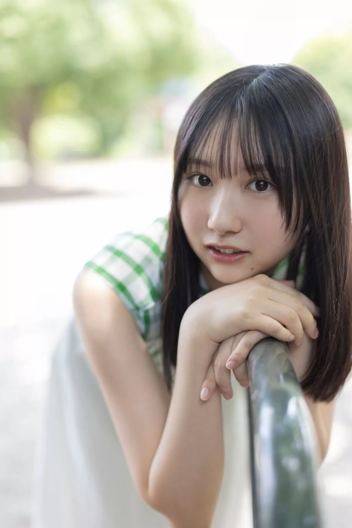 藤嶌果歩エロ画像004