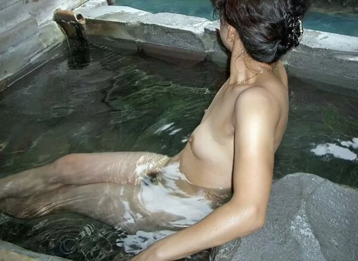 温泉エロ画像260