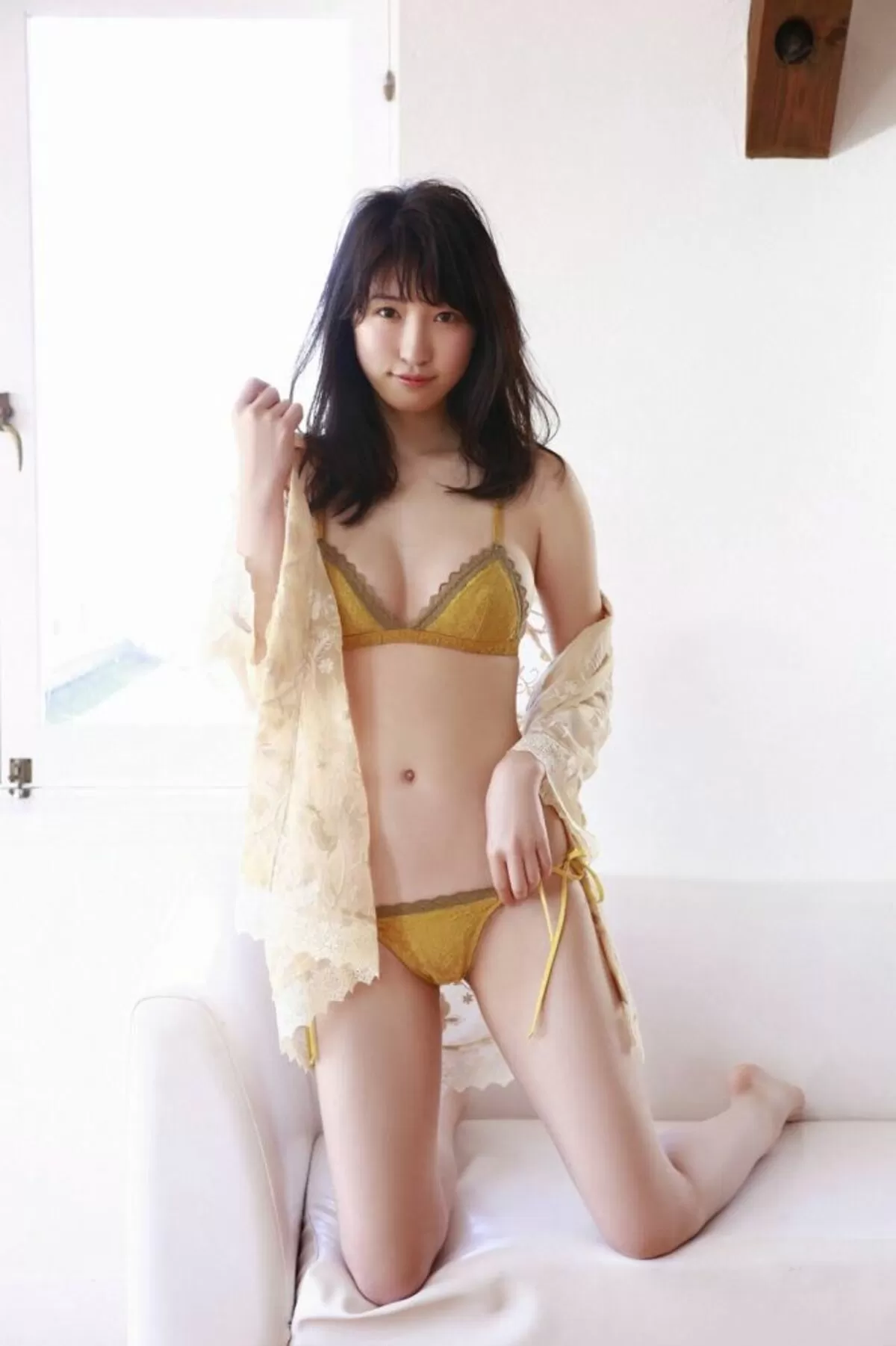 日比美思エロ画像030