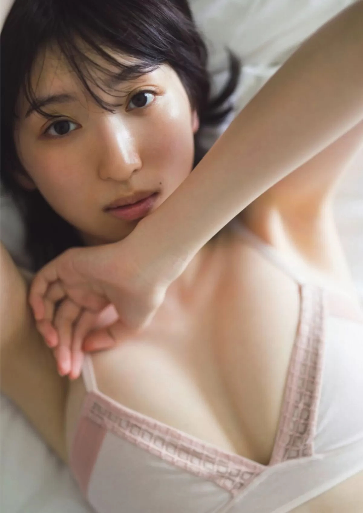日比美思エロ画像182
