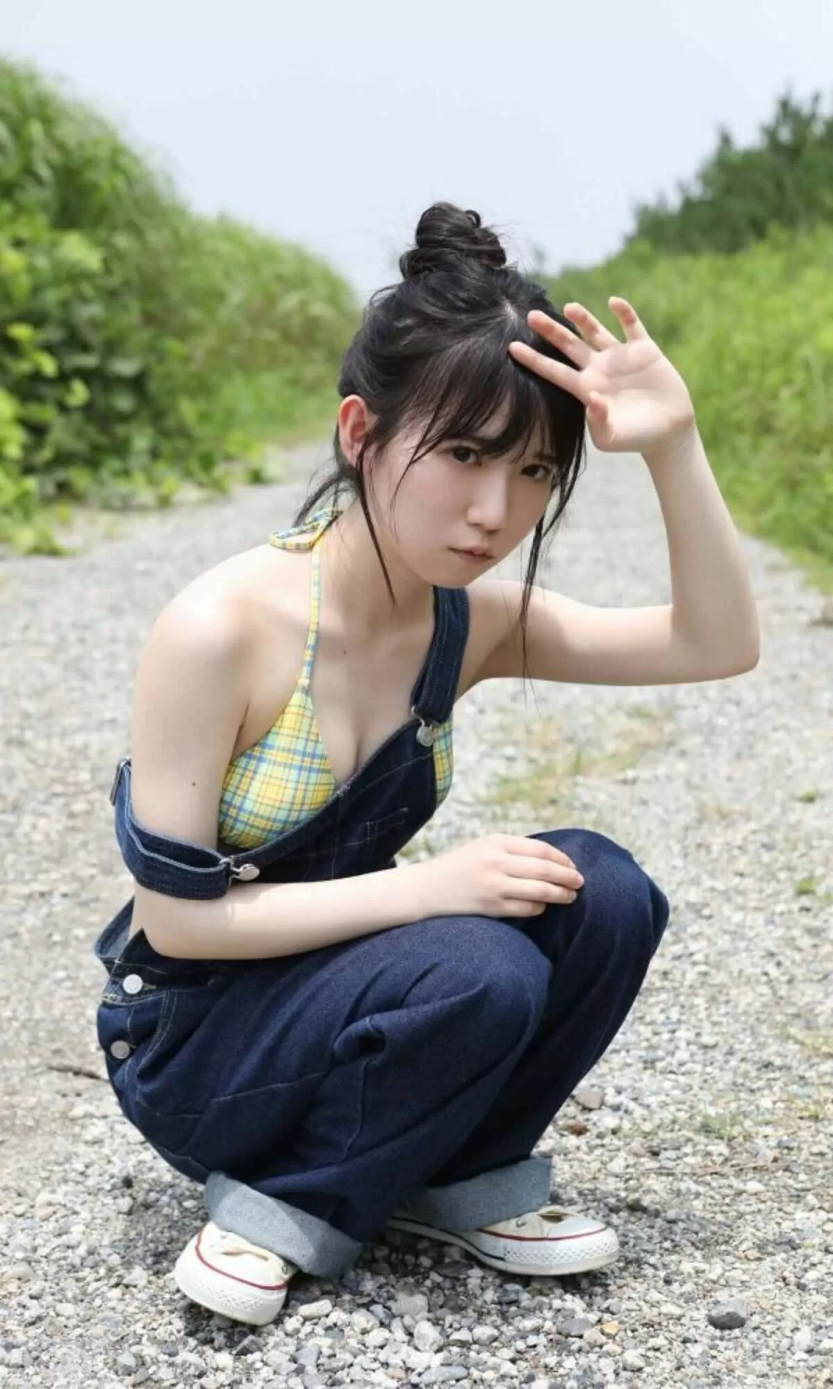 新居歩美エロ画像025