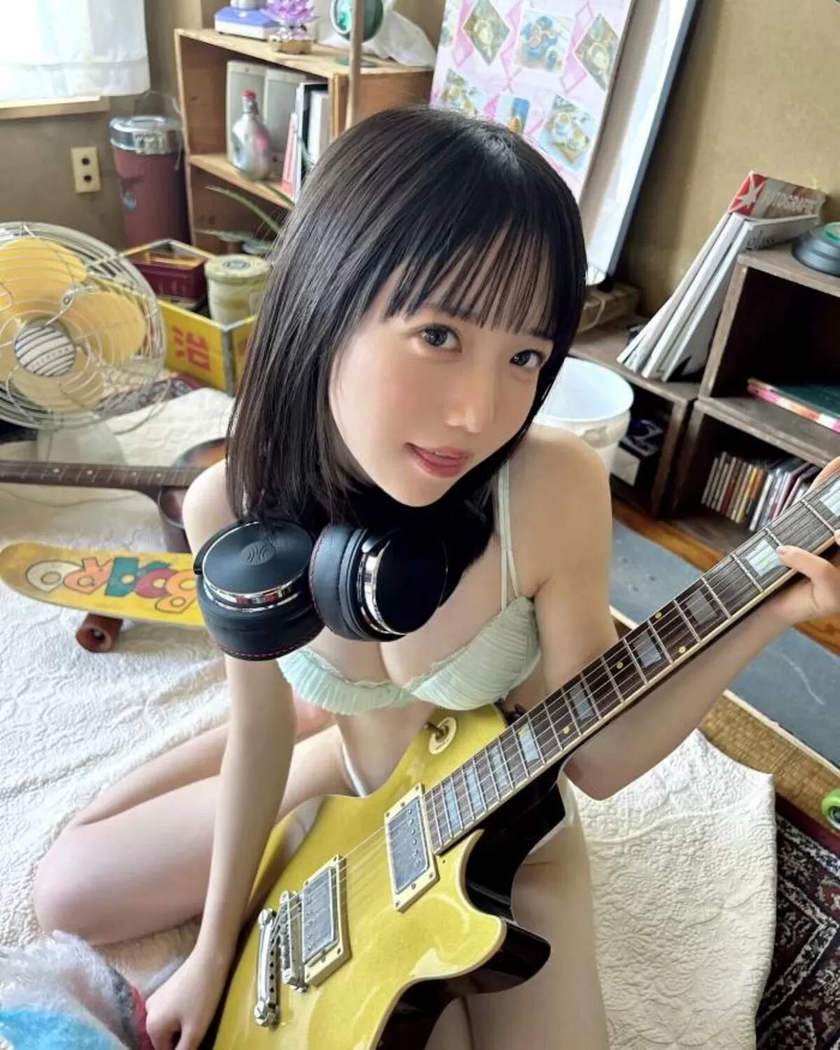 新居歩美エロ画像035
