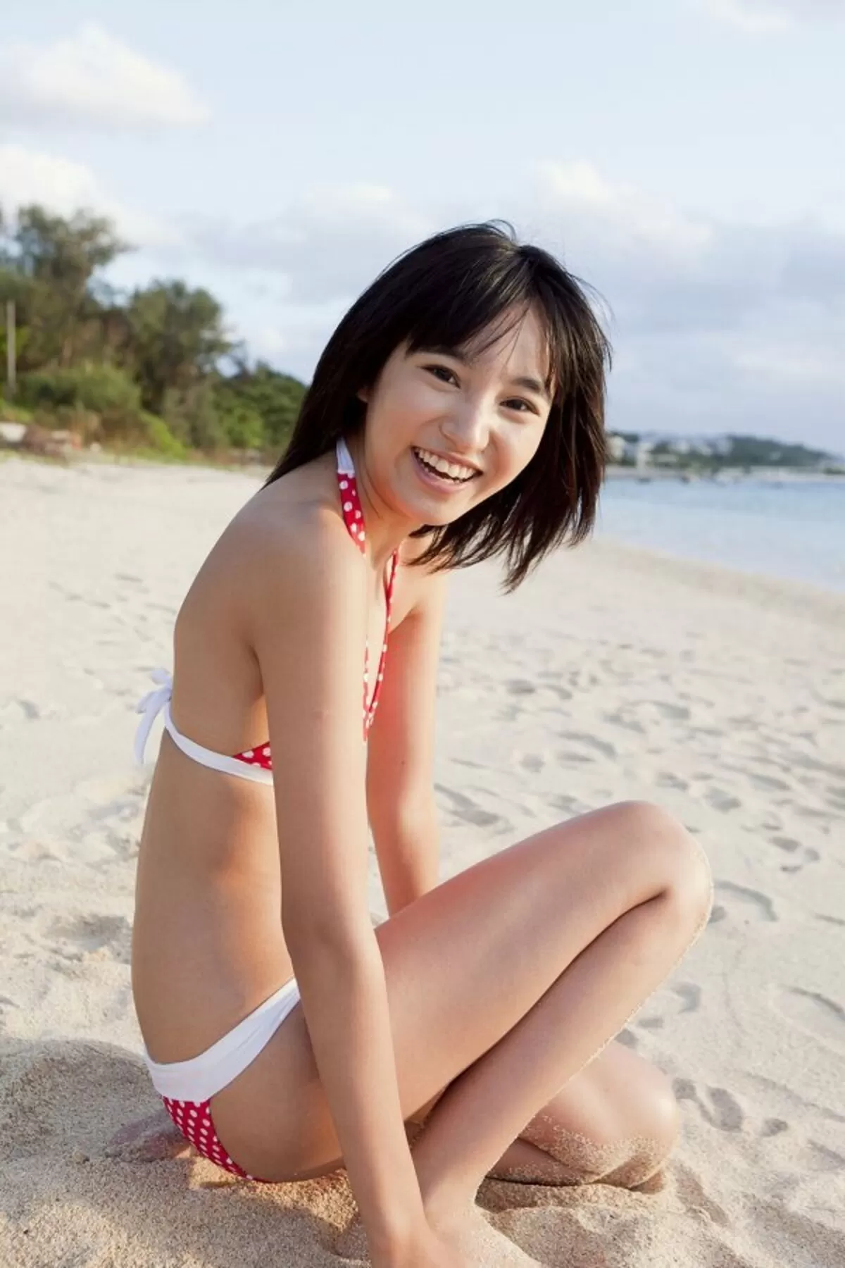保田真愛エロ画像079